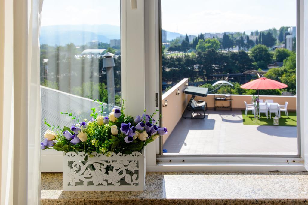 Apart Hotel Mx Tbilisi Exterior foto